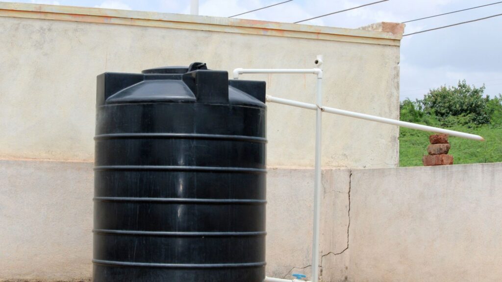 Water tank cleaning services in Dubai after cleaning.